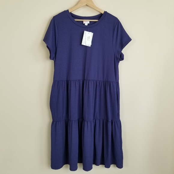 LuLaRoe Dresses & Skirts - Lularoe Arielle Dress Size Large NWT